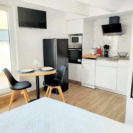 Moderno Atico Loft En Centro, Cerca De La Playa Y El Castillo Papa Luna *